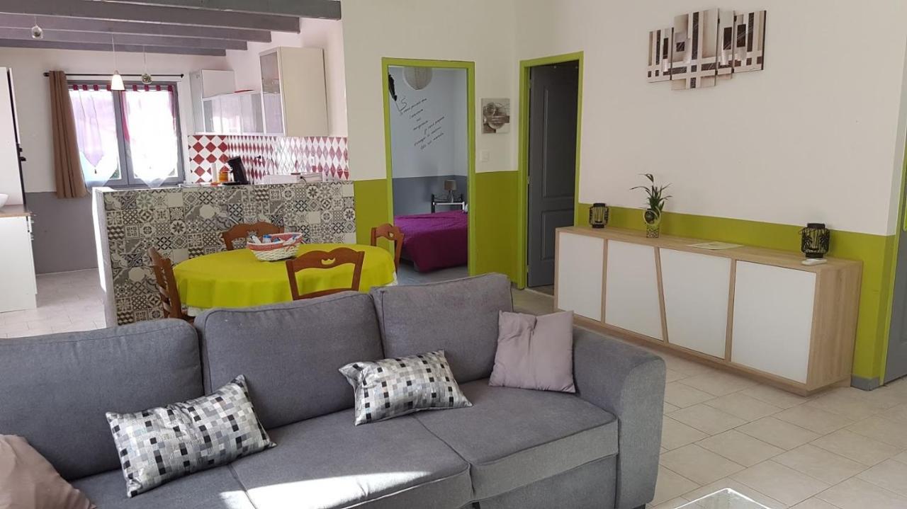Appartement Agreable Et Spacieux Ensoleille Valros Kültér fotó